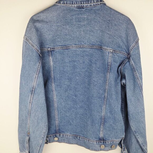 $99 Mode of One Men's Regular-Fit Denim Trucker Jacket Size M - Picture 2 of 2